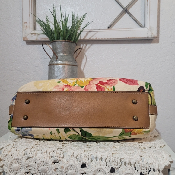 Fossil Cream Floral Print Canvas Shoulder Bag - Picture 5 of 12